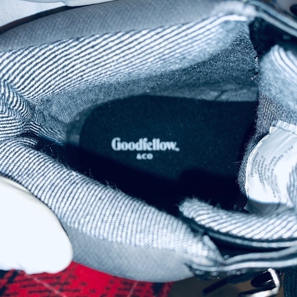 Goodfellows Men's Jeffrey Cap Toe Boots. - Picture 13 of 14